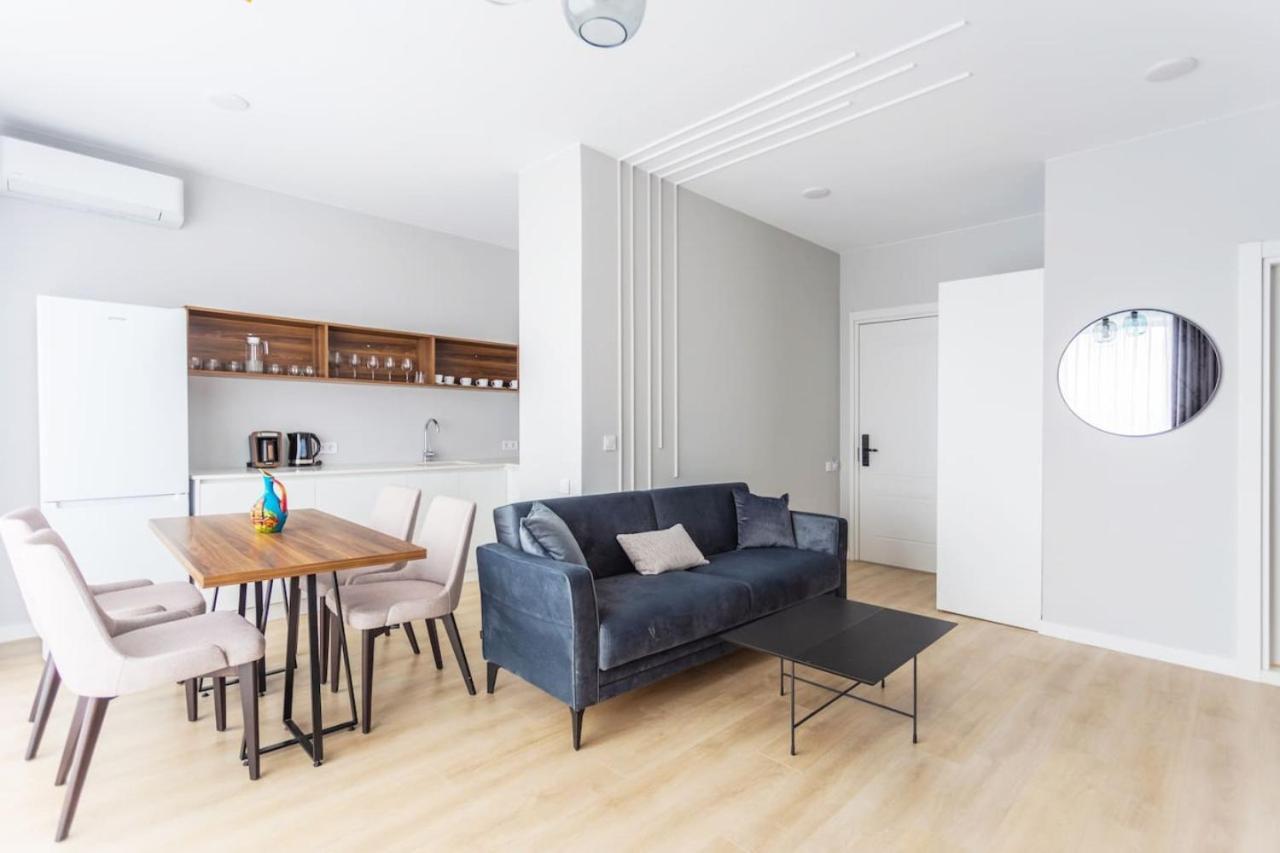 Nova Concierge Aparthotel Батумі Екстер'єр фото