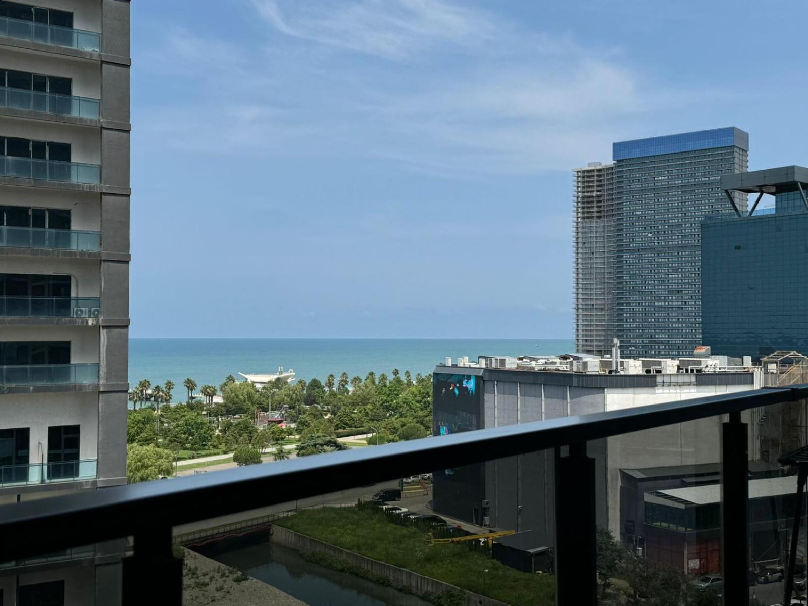 Nova Concierge Aparthotel Батумі Екстер'єр фото